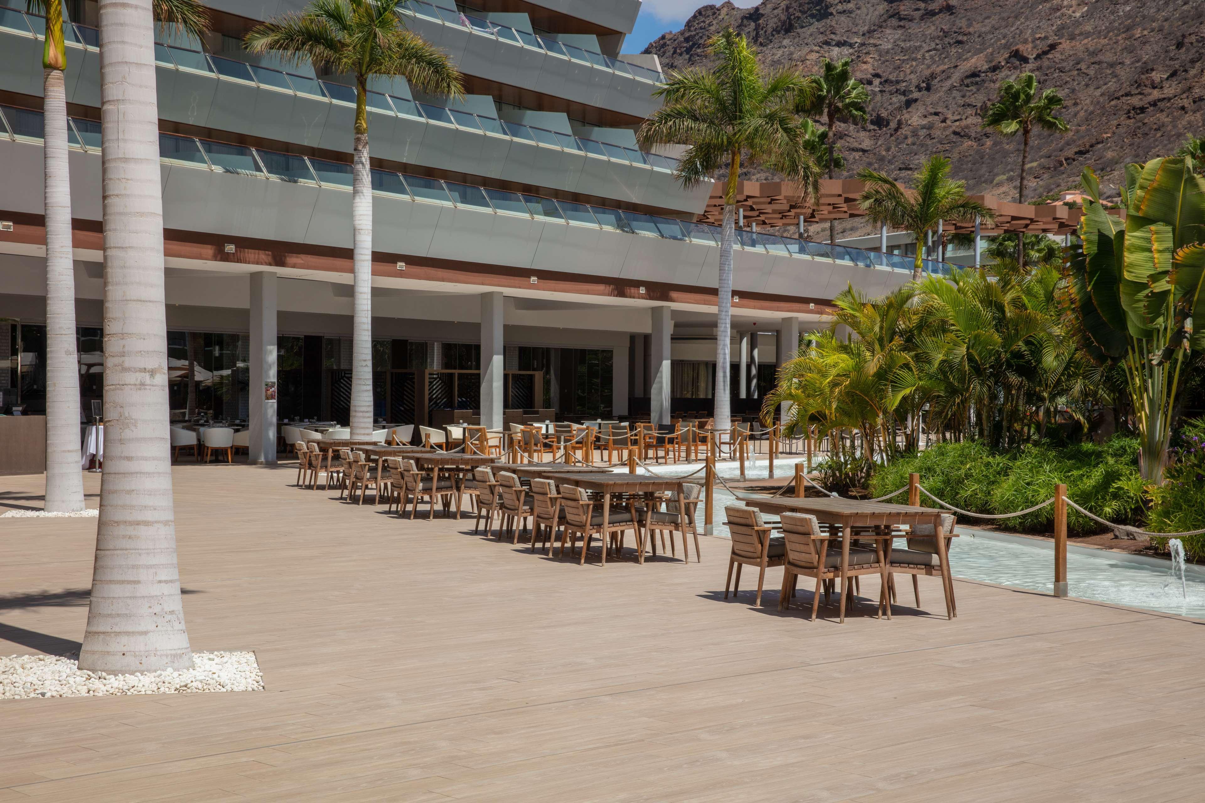 Radisson Blu Resort & Spa, Gran Canaria Mogan Пуэрто-де-Моган Экстерьер фото
